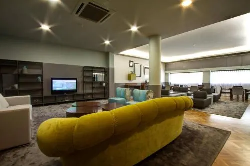 Pacos Ferrara Hotel - Image 1