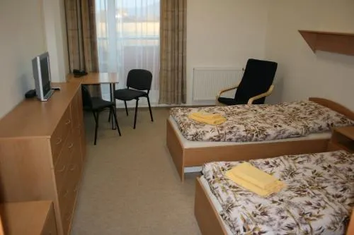 Hotel Sportovní Hala Teplice - Image 1