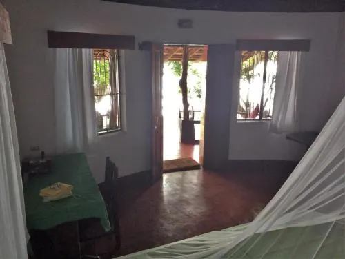 Big Banana Island Retreat - Image 1