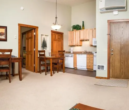 Glacier Ridge Suites - Image 1