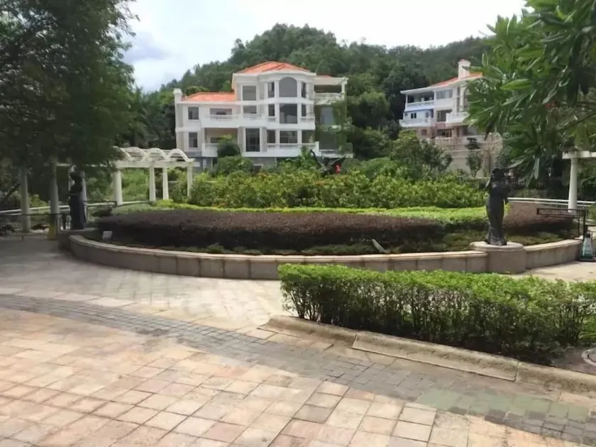 Country Garden Tianlu Lake Phoenix Hotel - Image 1