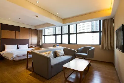 JI Hotel Jingzhou Wanda - Image 1