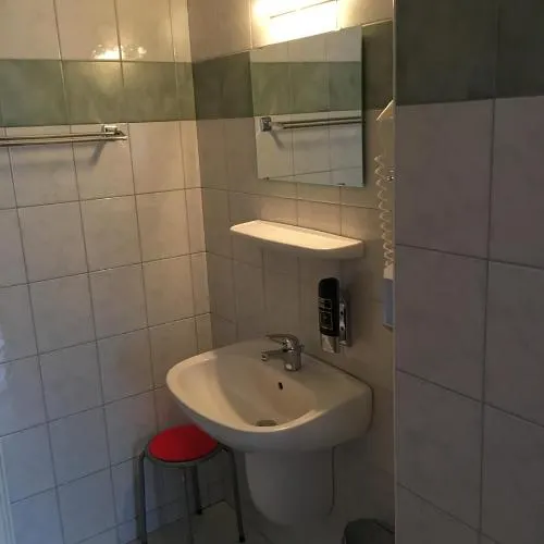 Sporthotel Lackenhof - Image 1