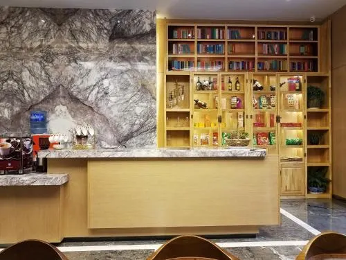 Hongting Garden Hotel - Image 1