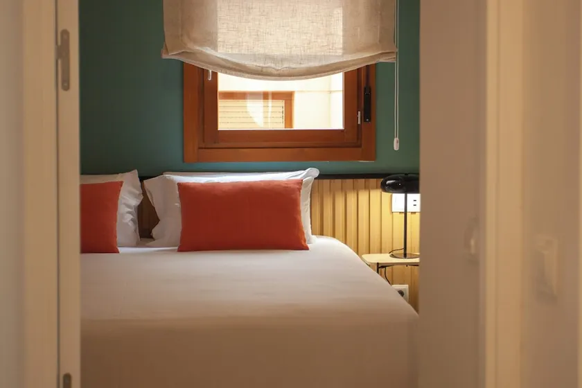 Apartamentos Palafox Central Suites - Image 1