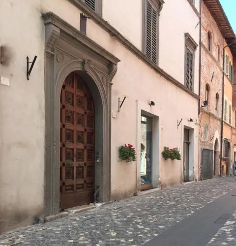 La Corte - Image 1
