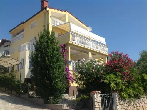 Villa Manja - Image 1