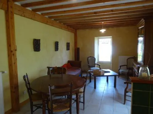 Le Hameau De Robert - Image 1