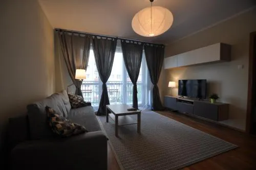 Fieldorfa Apartment - Image 1