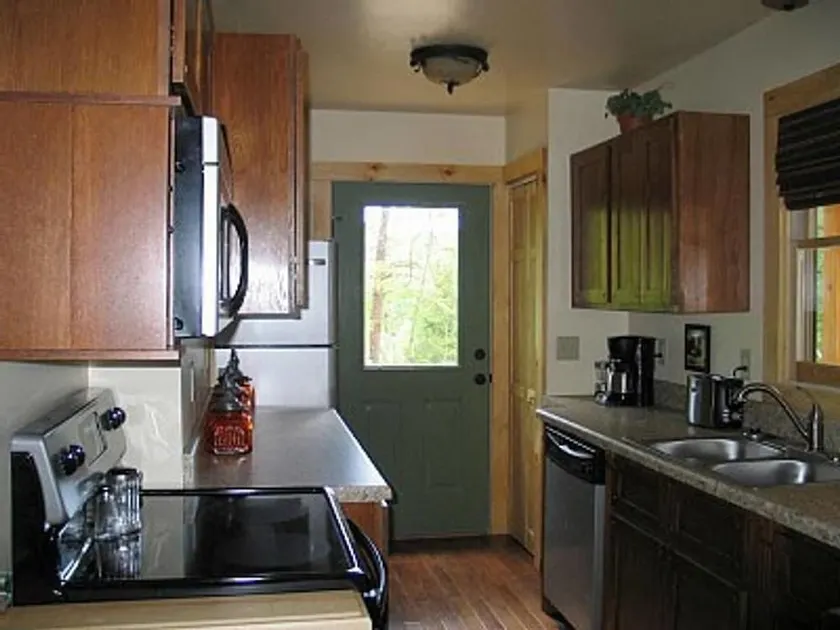 Rooster Ridge - Image 1