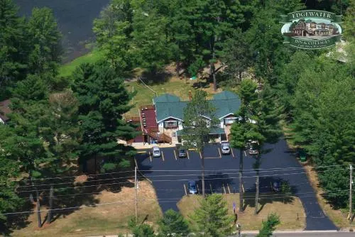 Edgewater Inn & Cottages - Image 1