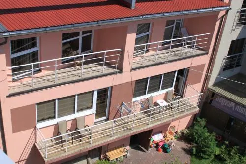 Villa Ringi Apartment - Image 1