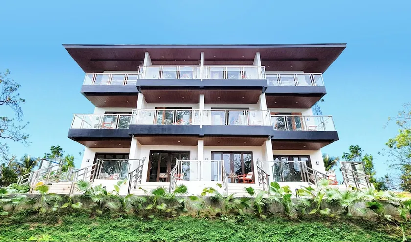Club Paradise Palawan - Image 1