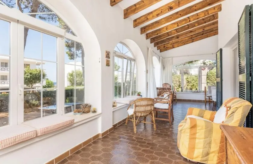 Menorca Chalet Rustic Sunny Retreat by the Sea - Image 1