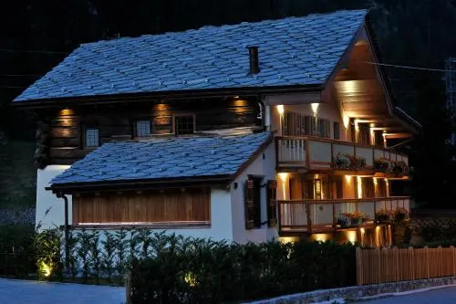 Historic Residenze Loo Bach - Image 1