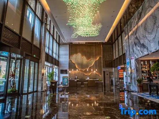 Qionghua Island Hotel - Image 1