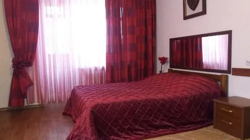 Central Park Apartment Kherson - Image 1