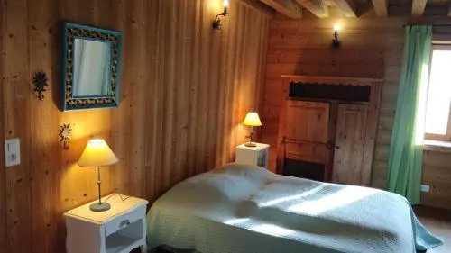 Chalet Du Vieux Guide - Image 1