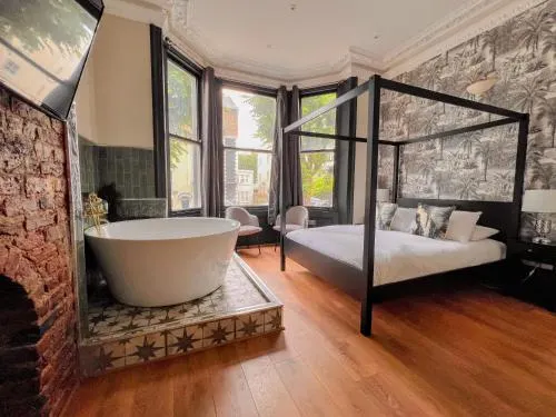 WESTBOURNE - Image 1