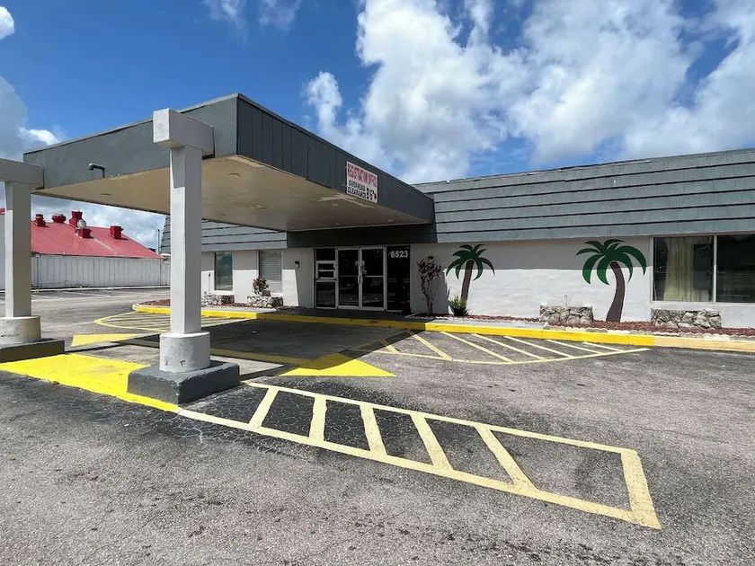 Motel 6 New Port Richey, FL - Image 1