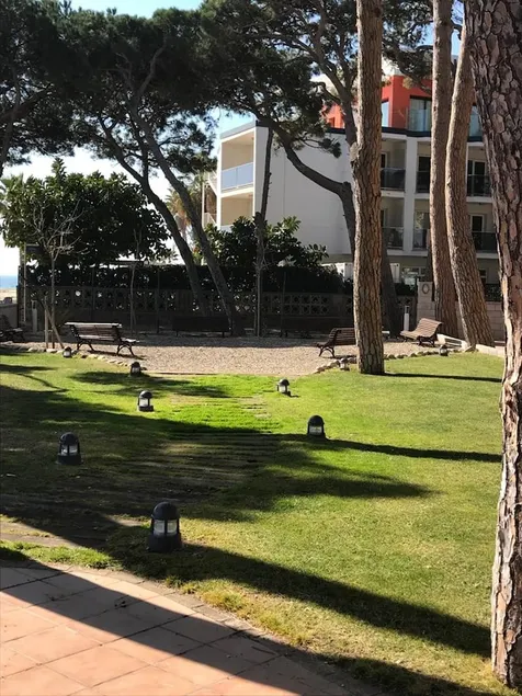 2 bedrooms appartement at Cambrils 30 m away from the beach with sea view enclosed garden and wifi - Image 1