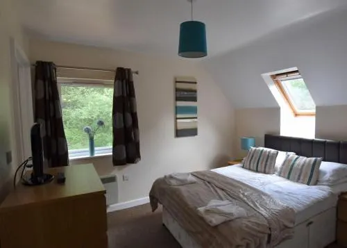 Ramshorn Estate Woodland Lodges - Image 1