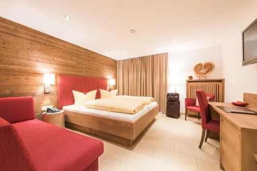 Hotel Ariadne - Image 1