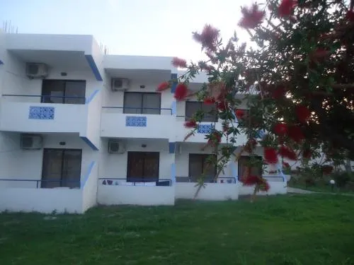 Eleni's apartments - Image 1