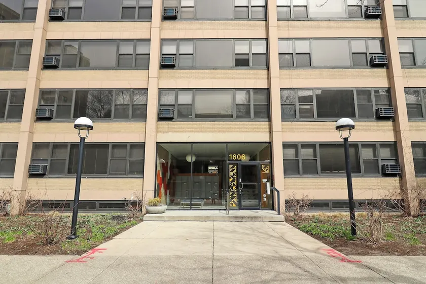 2BR Apt in Hyde Park - Algonquin 8E - Image 1