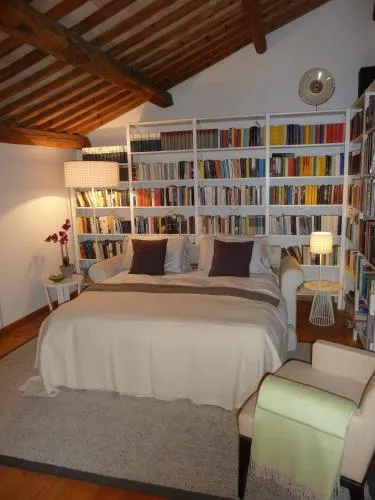 Venice Country House - Image 1