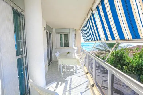 La Riviera Litoral Costa Dorada - Image 1