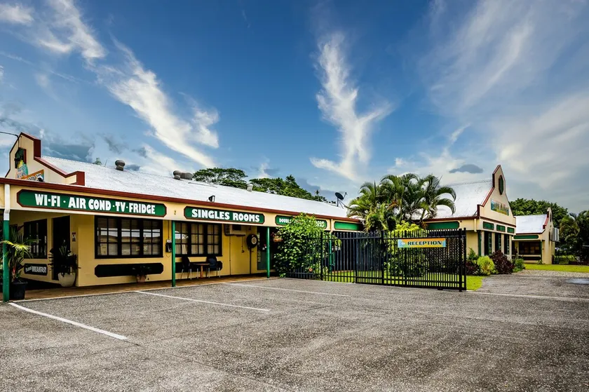 Innisfail Accommodation Centre - Image 1