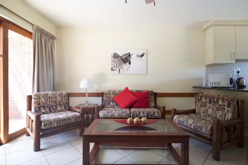 Flamingo Lodge - Image 1