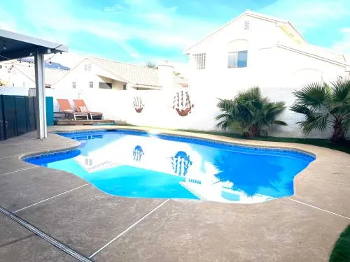 Oasis pool house optional pool heater - Image 1