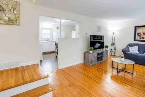 Amazing Ranch Mins away from Airprt RIT DWTN UofR - Image 1