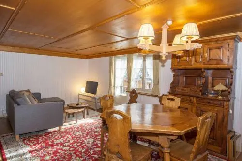 Chalet Pavillon - Image 1