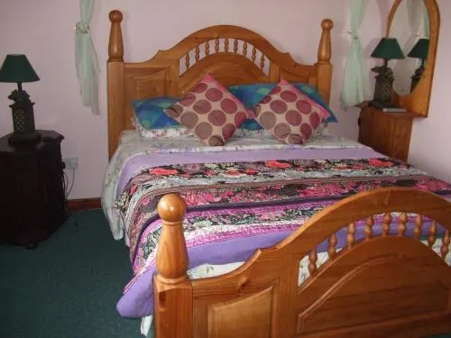 Friary View Bed & Breakfast - Image 1