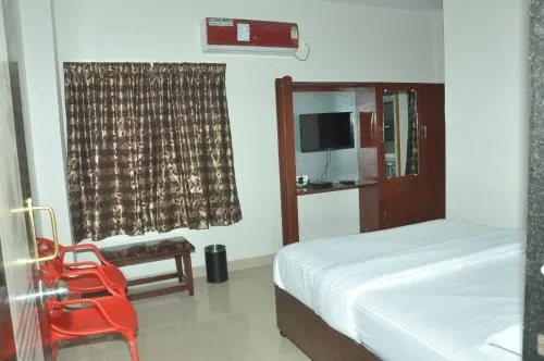 Laven Hotels - Image 1