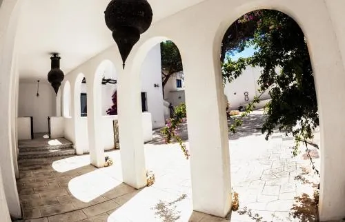 Araba Fenice Village - Image 1