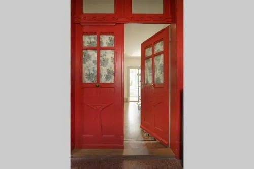 2 Zimmer in Jugendstilwohnung mit Garten (1-6 P.) - Image 1