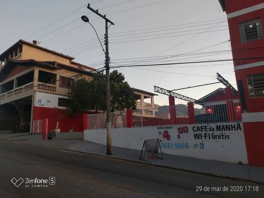 Hotel Avenida - Image 1