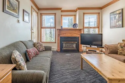 Grandview Heron View - Image 1