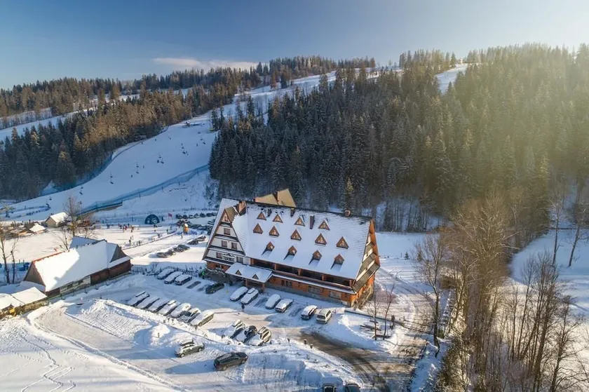 Obiekt hotelarski TURNIE Suche - Image 1