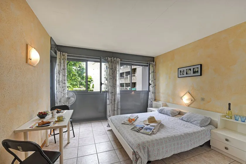 Chiasso Apartments 103 - Image 1