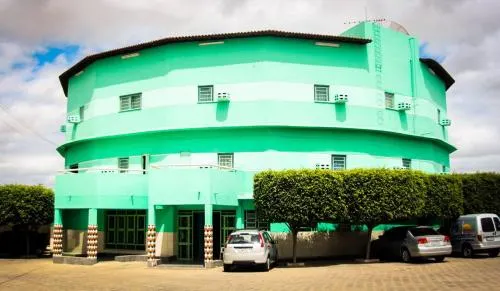 Tropical Hotel - Image 1