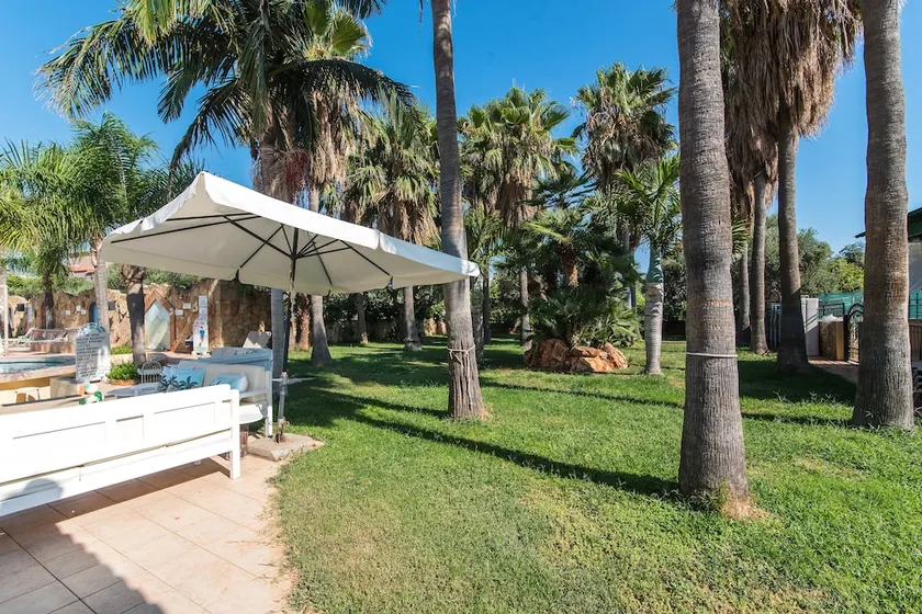 Oasis Apartments Malia - Image 1