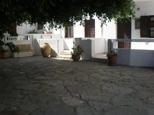 Stella Mare Apartments - Image 1