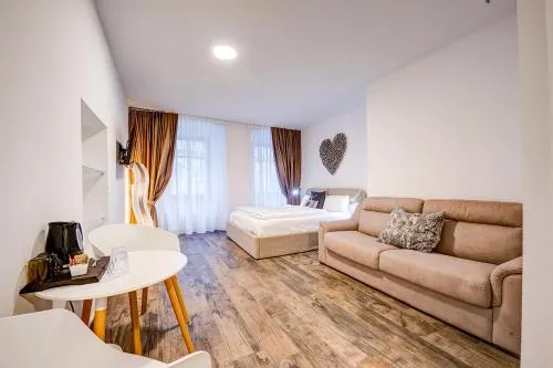 Bed & Breakfast Liszt - Image 1