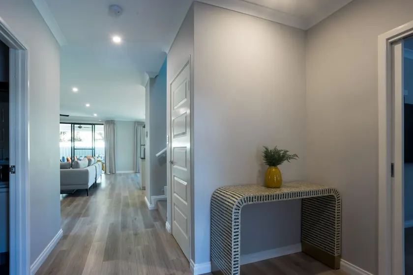 Spacious 4 Bedroom Family Home With Patio and BBQ - Image 1