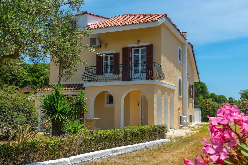 Beach Villa Lena With Private Pool - Image 1